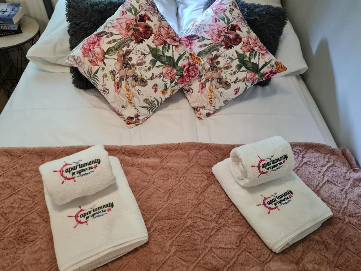 Apartment Apartamentyprzymorzu Z Basenem I Bawialnia