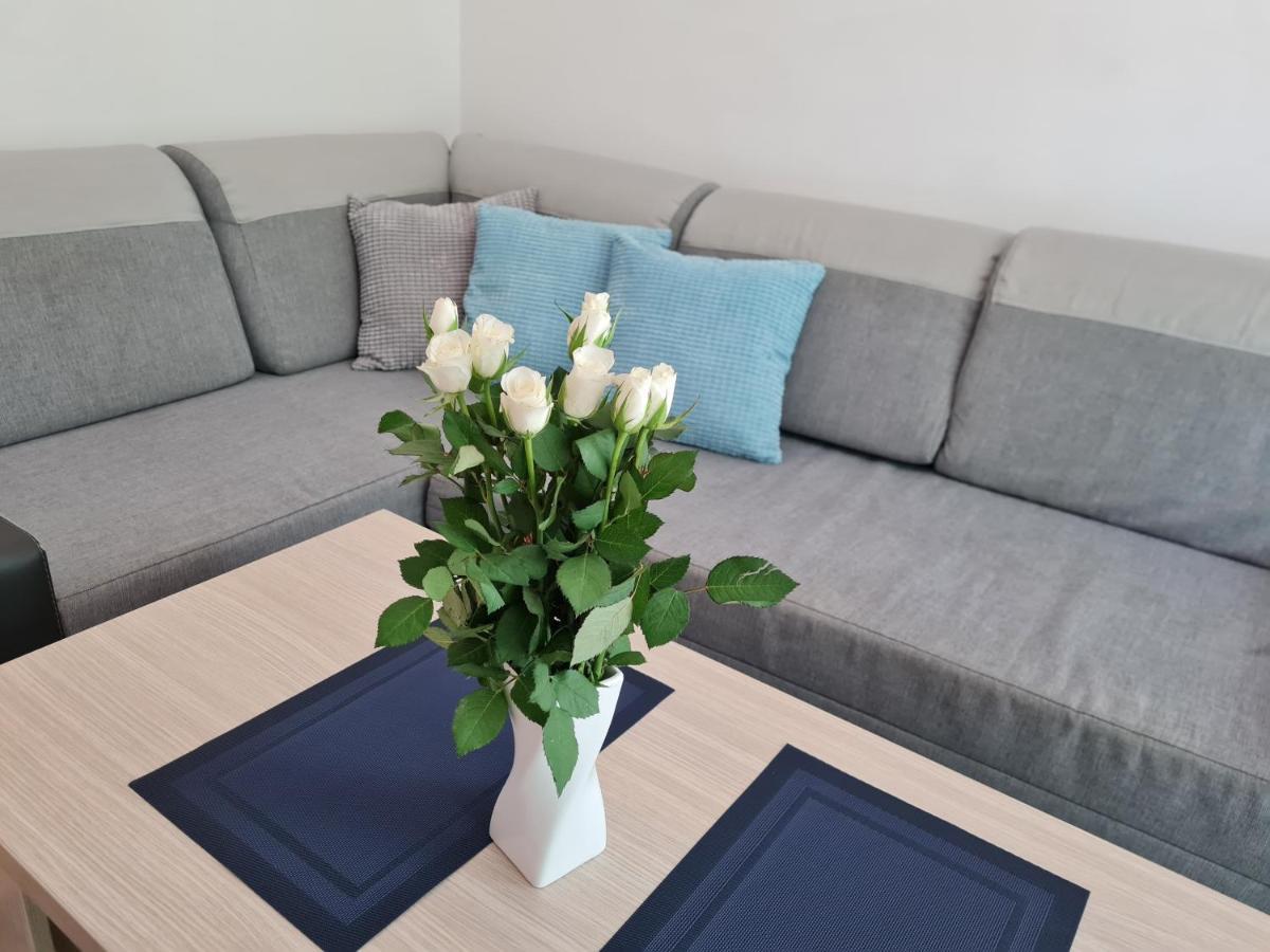 Apartamentyprzymorzu Z Basenem I Bawialnia Apartment Kolobrzeg