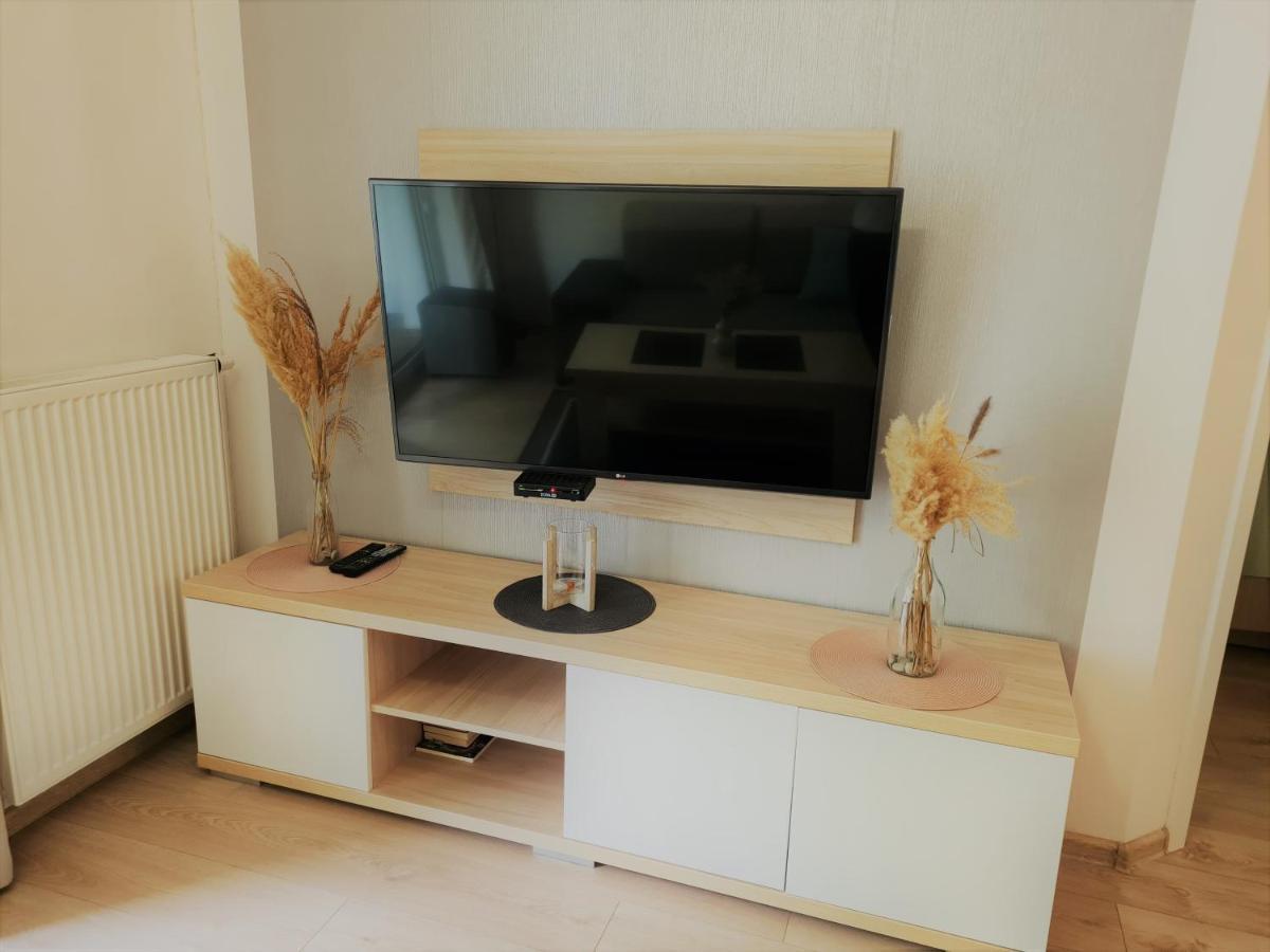 Apartamentyprzymorzu Z Basenem I Bawialnia